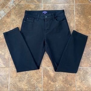 NYDJ Petite Legging Jeans in Black